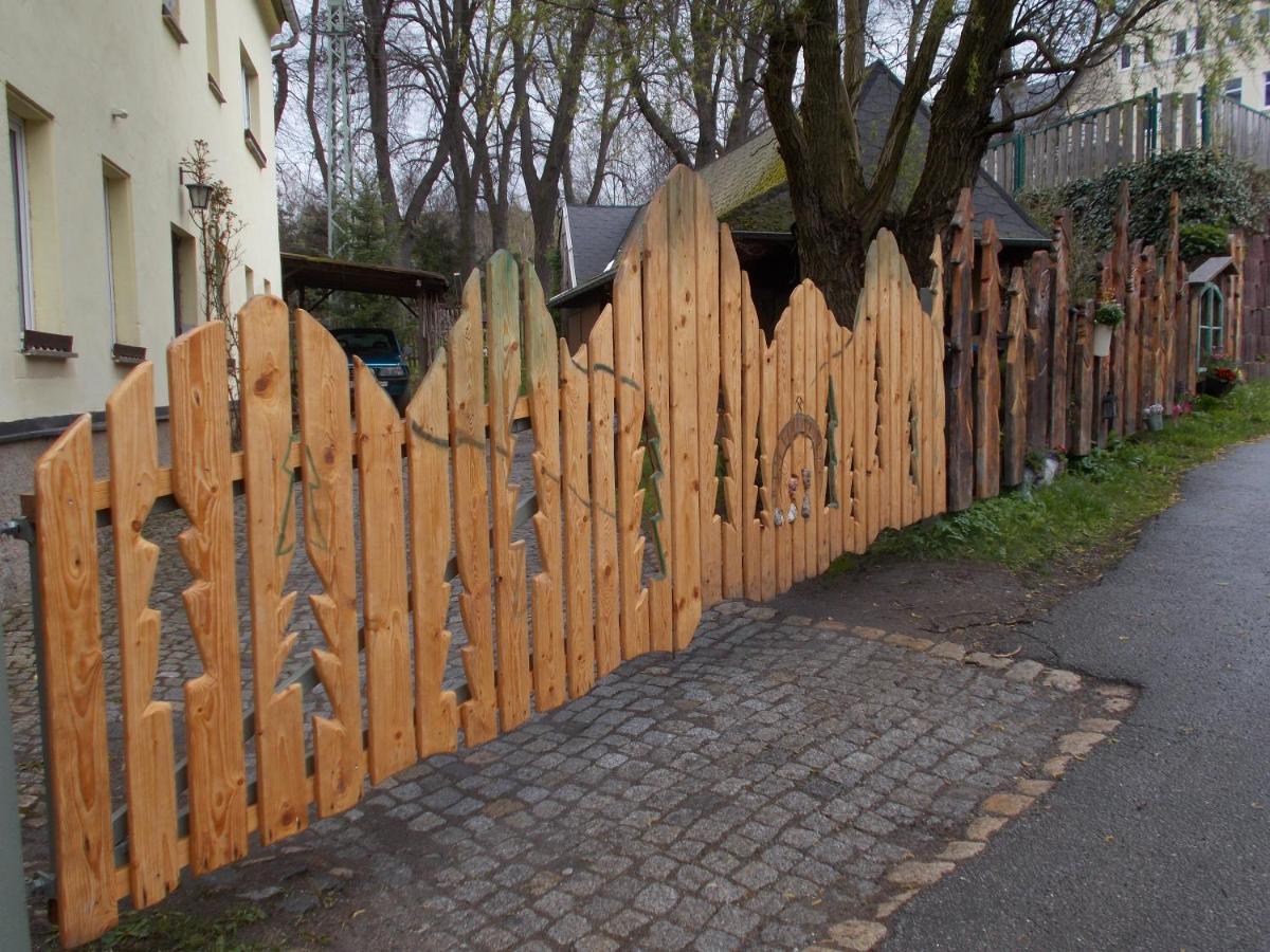 Ferienwohnung "Hinter Den Sieben Bergen" Schwarzenberg  Buitenkant foto